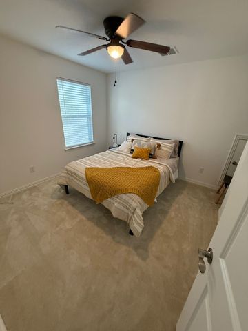 4617 Golden Gate Way, Garland, TX 75043