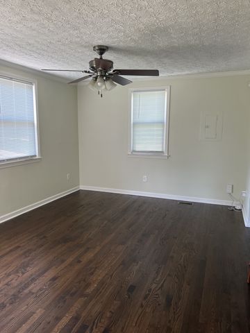 5925 Carl Pl, Nashville, TN 37209
