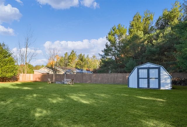 8600 7 Mile Road, Evart, MI 49631