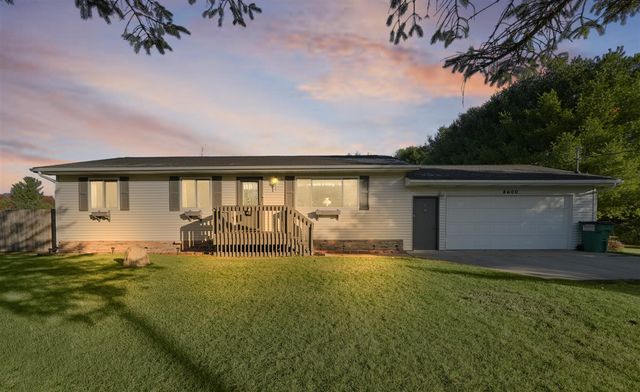 8600 7 Mile Road, Evart, MI 49631