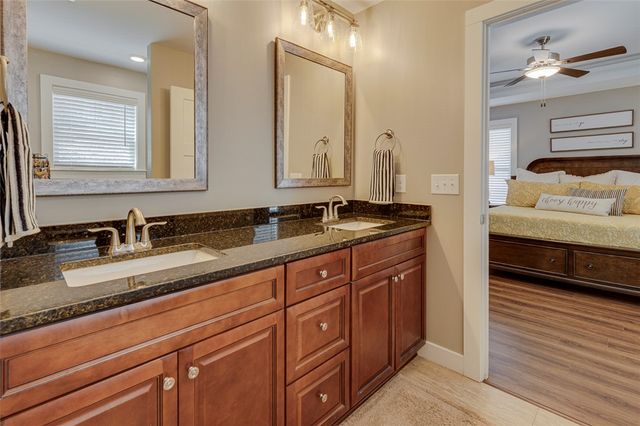 1712 E Saluda Lake Road, Greenville, SC 29611