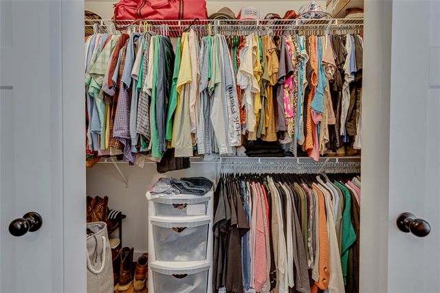 1712 E Saluda Lake Road, Greenville, SC 29611