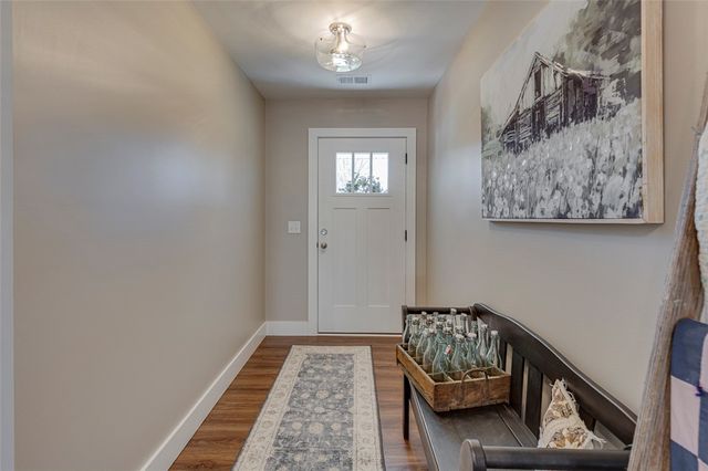 1712 E Saluda Lake Road, Greenville, SC 29611