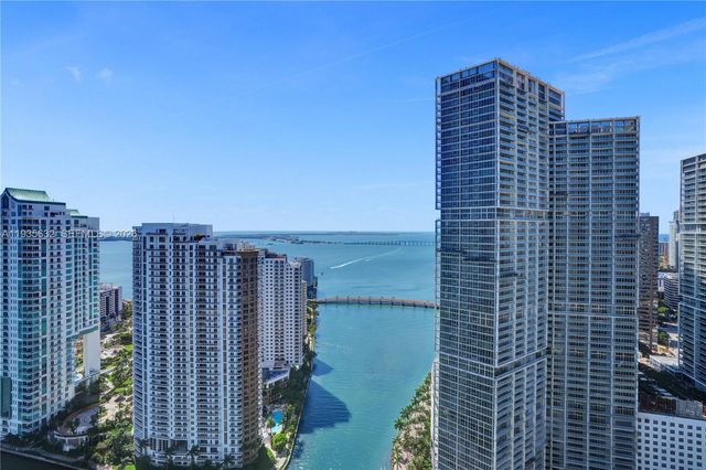 300 Biscayne Boulevard Way 3704C, Miami, FL 33131