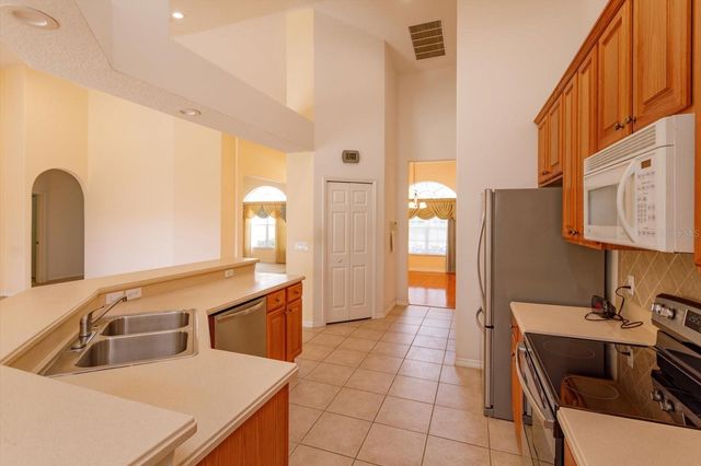 3465 ROLLING HILLS LANE, Apopka, FL 32712