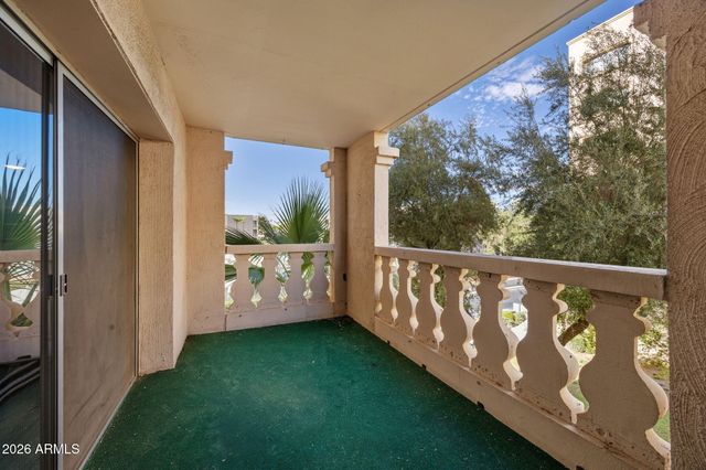 7930 E CAMELBACK Road 304, Scottsdale, AZ 85251