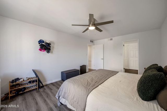 7930 E CAMELBACK Road 304, Scottsdale, AZ 85251