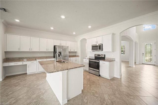 4234 bluegrass DR, Fort Myers, FL 33916