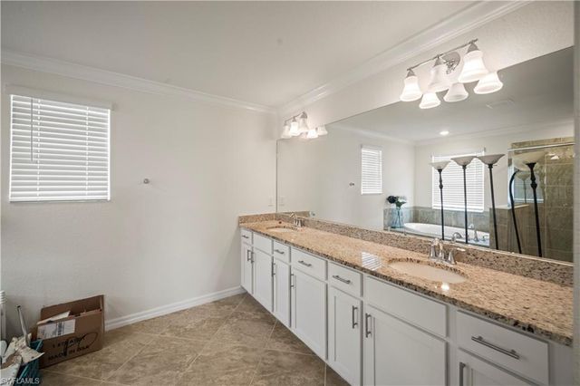 4234 bluegrass DR, Fort Myers, FL 33916