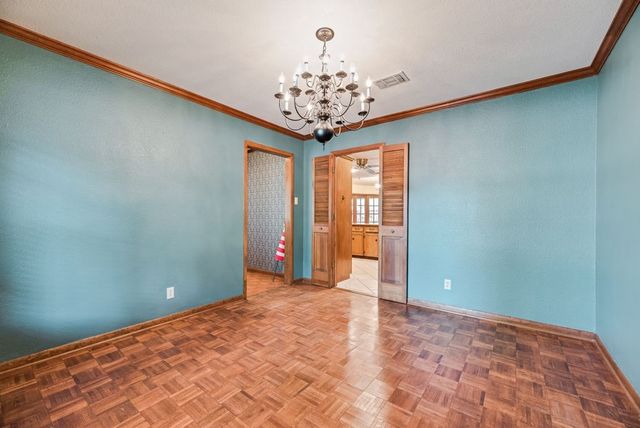 714 W Lamberth Road, Sherman, TX 75092
