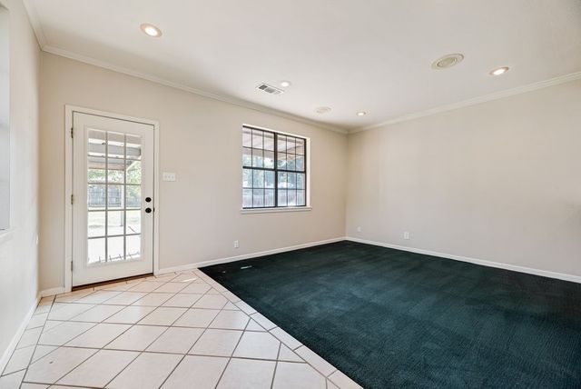 714 W Lamberth Road, Sherman, TX 75092