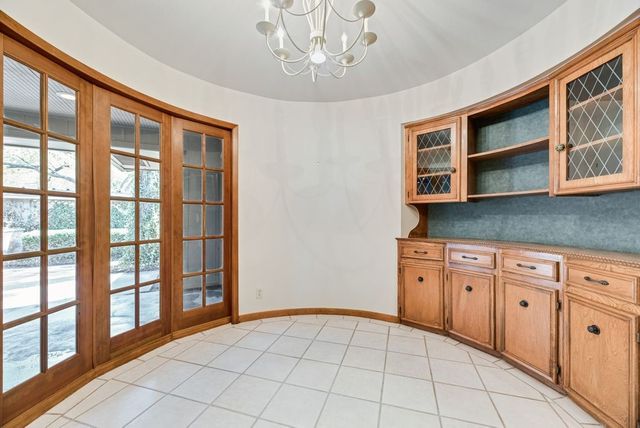 714 W Lamberth Road, Sherman, TX 75092