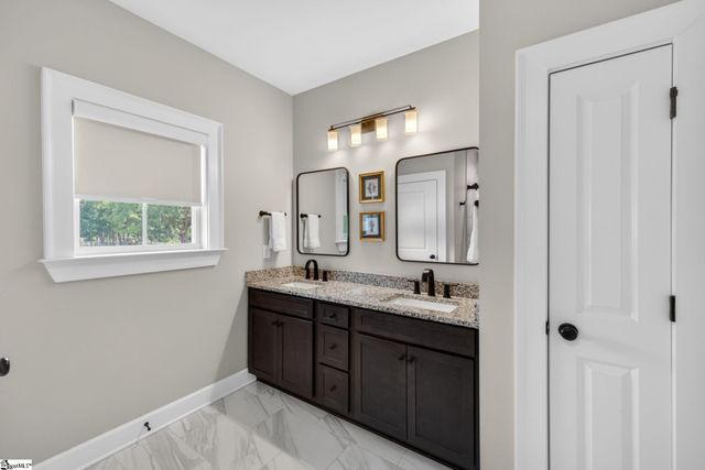 416 Pleven Way, Pelzer, SC 29669