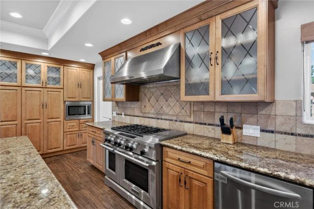 808 N Westridge Avenue, Glendora, CA 91741