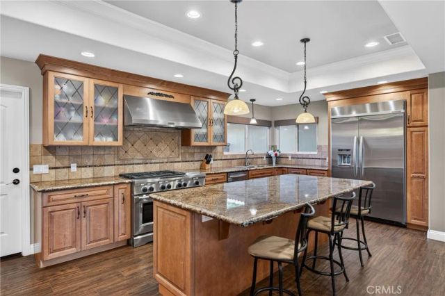808 N Westridge Avenue, Glendora, CA 91741