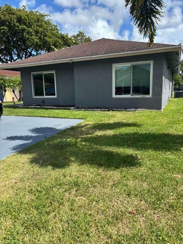 5369 Gene Circle, West Palm Beach, FL 33415
