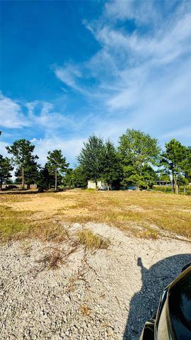 72 Road 5248, Cleveland, TX 77327