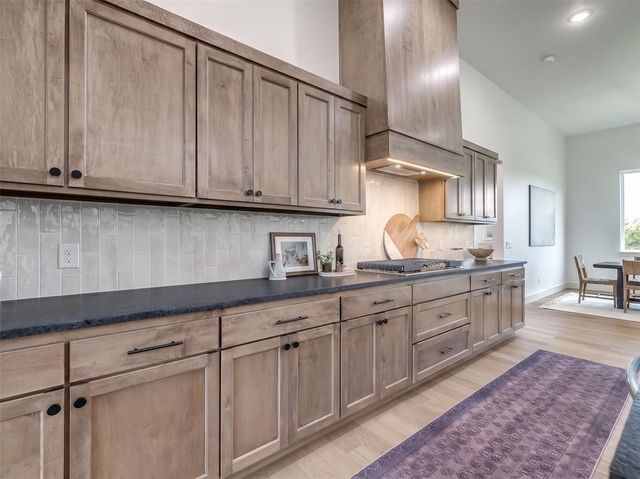 14117 N Ridge Drive, Choctaw, OK 73020
