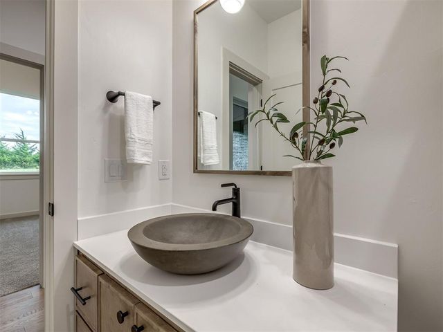 14117 N Ridge Drive, Choctaw, OK 73020