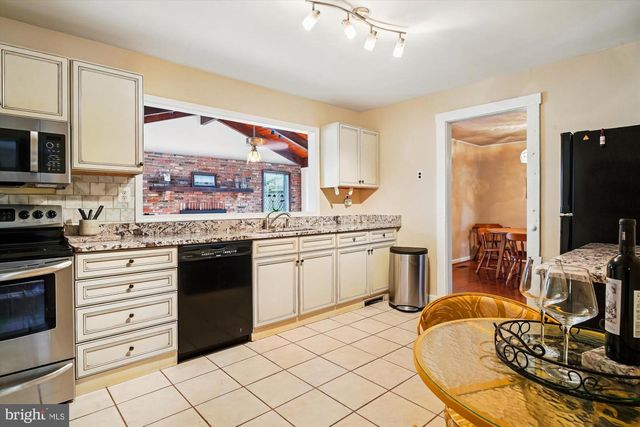 2845 CARROLLTON RD, Annapolis, MD 21403