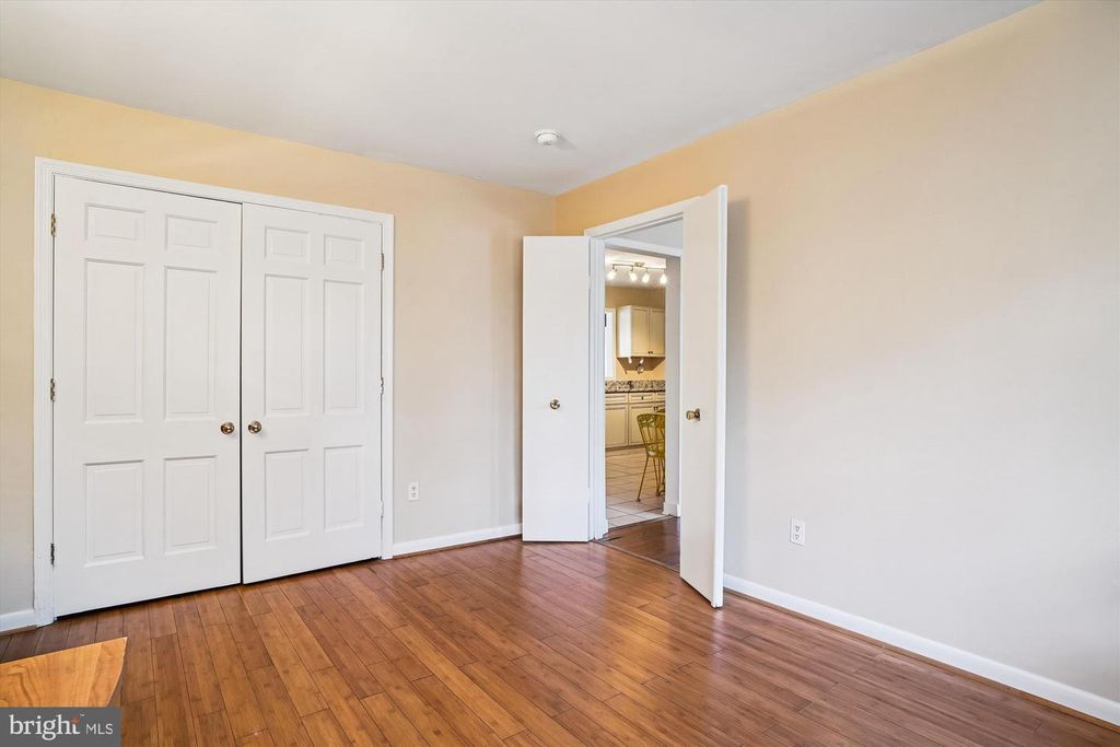 Image 19 of property listing at 2845 CARROLLTON RD, Annapolis, MD 21403