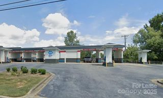 1922 16th Street NE, Hickory, NC 28601