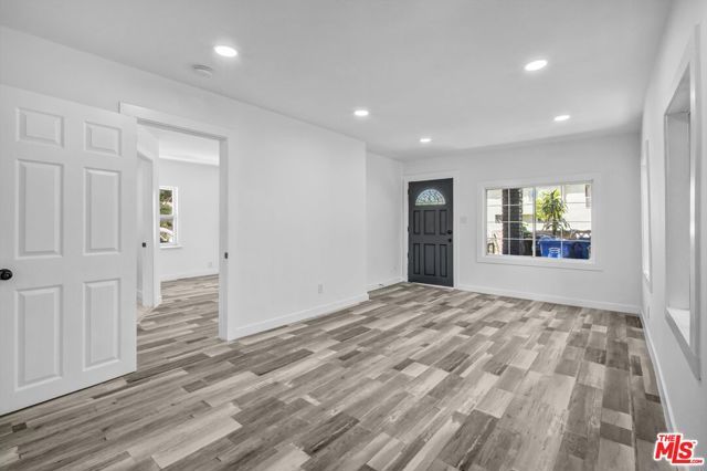 425 N Eastern Avenue, Los Angeles, CA 90022