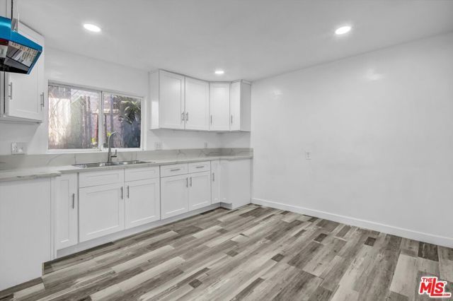 425 N Eastern Avenue, Los Angeles, CA 90022