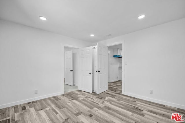 425 N Eastern Avenue, Los Angeles, CA 90022