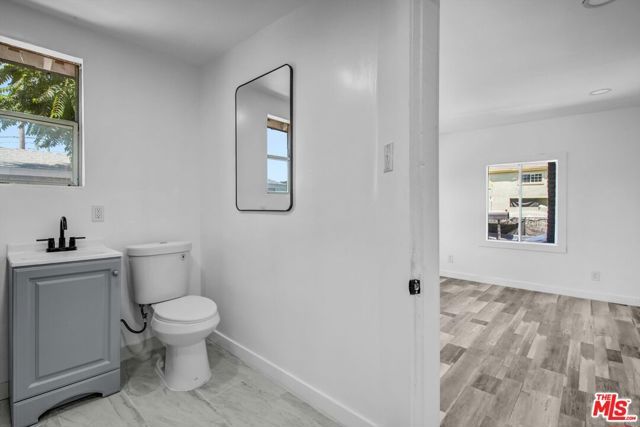 425 N Eastern Avenue, Los Angeles, CA 90022