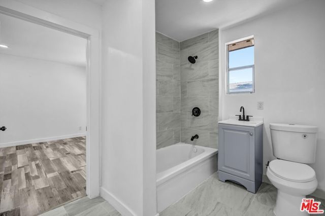 425 N Eastern Avenue, Los Angeles, CA 90022