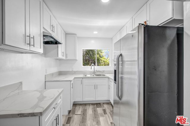 425 N Eastern Avenue, Los Angeles, CA 90022