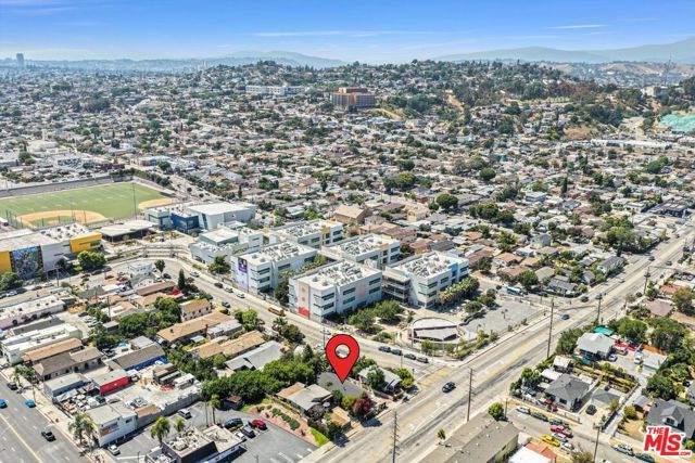 425 N Eastern Avenue, Los Angeles, CA 90022