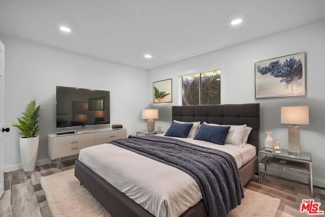 425 N Eastern Avenue, Los Angeles, CA 90022