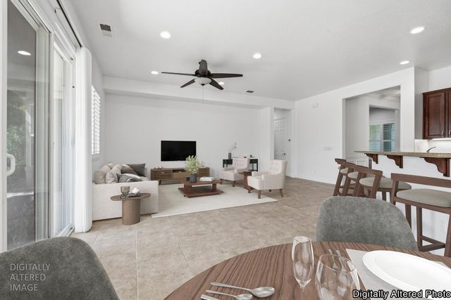 2472 Ashbridge Ln, Manteca, CA 95336