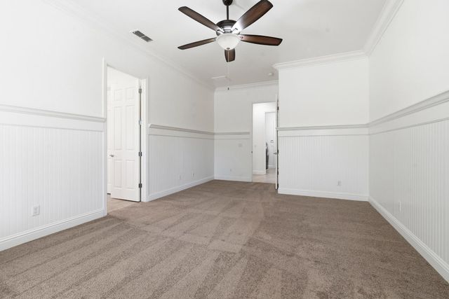2472 Ashbridge Ln, Manteca, CA 95336