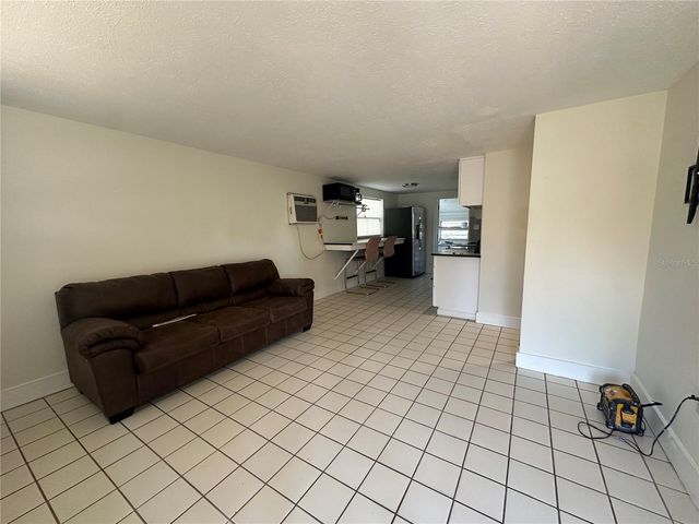 918 E 121ST AVENUE A, Tampa, FL 33612