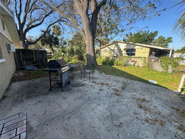 918 E 121ST AVENUE A, Tampa, FL 33612