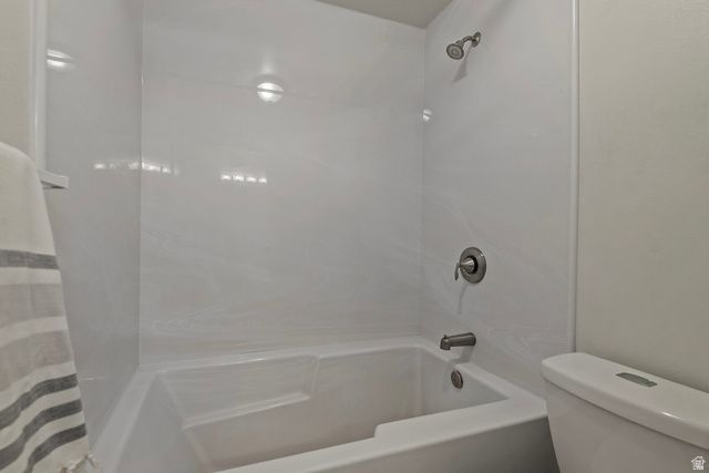 10543 S WEEPING WILLOW DR, Sandy, UT 84070