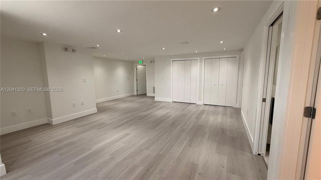 8335 NW 64th St 1, Medley, FL 33166