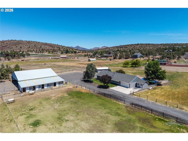 3099 Nw WILLIAMS Way, Redmond, OR 97756