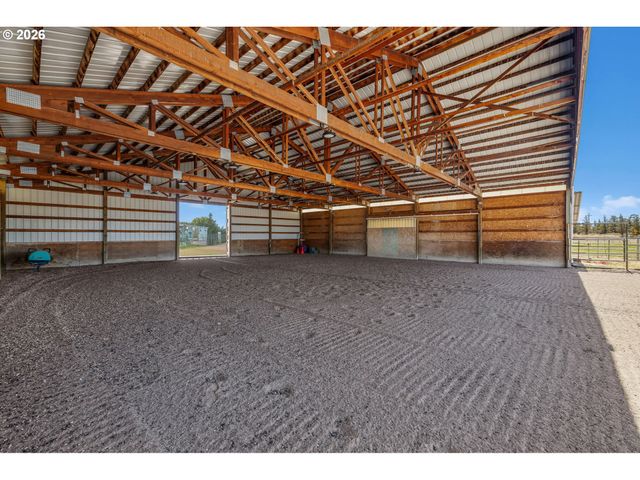 3099 Nw WILLIAMS Way, Redmond, OR 97756