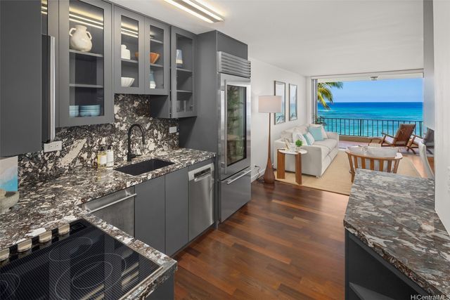 2999 Kalakaua Avenue 602 & 702, Honolulu, HI 96815