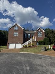716 Warmstone Ct, Nashville, TN 37209