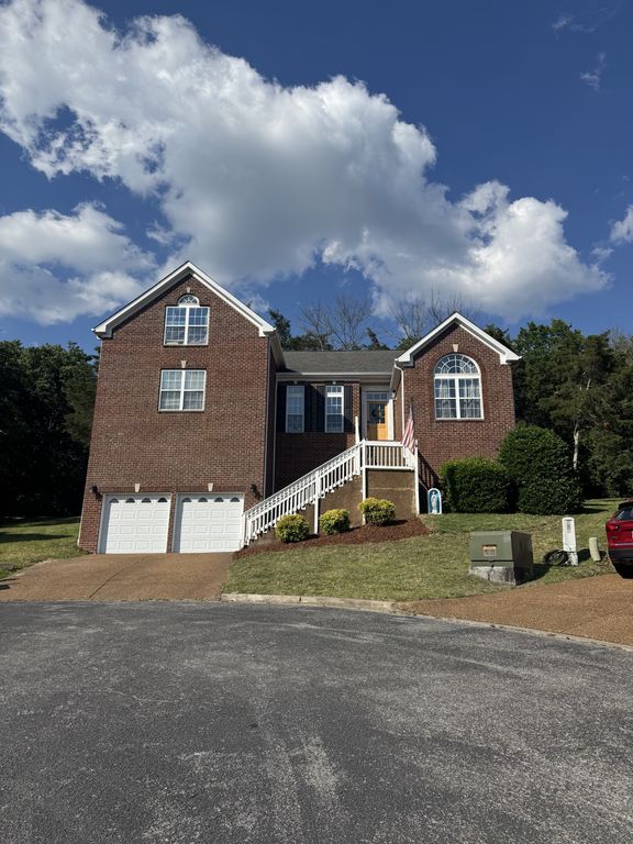 716 Warmstone Ct, Nashville, TN 37209