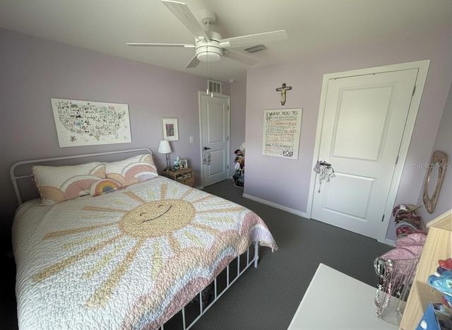 6830 SE 3RD LOOP, Ocala, FL 34472