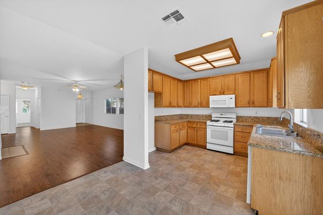 3420 Kodiak Island Pl, West Sacramento, CA 95691
