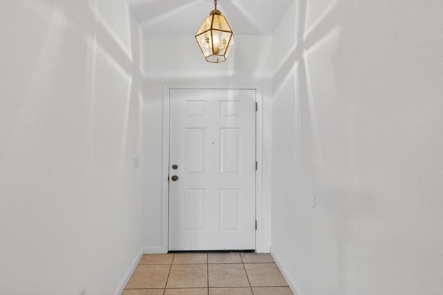 3420 Kodiak Island Pl, West Sacramento, CA 95691