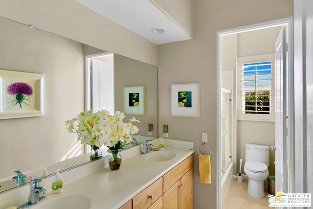 1420 Amelia Way, Palm Springs, CA 92262