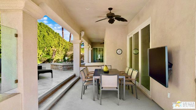 1420 Amelia Way, Palm Springs, CA 92262